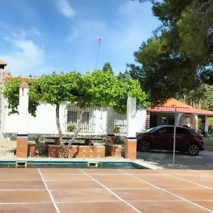  Сasa de vacaciones Casa De Campo Con Piscina Y Barbacoa